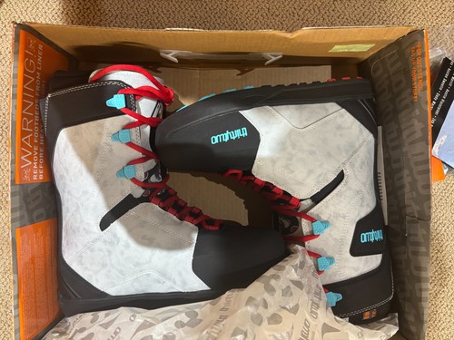 New thirtytwo lashed - thirtytwo,